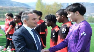 Tokatta gençler futbol turnuvasında buluştu