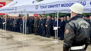 Tokatta Polis Teşkilatının 181 kuruluş yıl dönümü yağmur altında kutlandı
