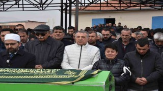 Tomarza Büyükcanlı Mahalle Muhtarı son yolculuğuna uğurlandı