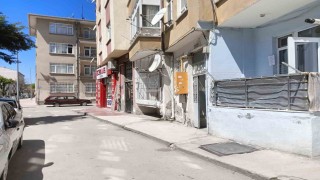 Toprağa gömülü bulunan kafatası ve kemiklerin 15 yıldır kayıp olan kardeşine ait olduğunu iddia etti