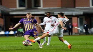 Trendyol Süper Lig: Eyüpspor: 0 - Samsunspor: 0 (Maç devam ediyor)