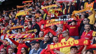 Trendyol Süper Lig: Göztepe: 1 - Kasımpaşa: 1 (İlk Yarı)