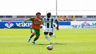 Trendyol Süper Lig: Kasımpaşa: 0 - Corendon Alanyaspor: 0 (İlk yarı)