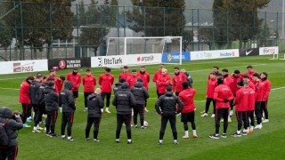 Trendyol Süper Lig: Kasımpaşa: 1 - Kayserispor: 0 (Maç devam ediyor)
