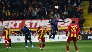 Trendyol Süper Lig: Kayserispor: 0 - Fenerbahçe: 1 (İlk yarı)