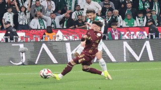Trendyol Süper Lig: Konyaspor: 2 - Trabzonspor: 1 (Maç sonucu)