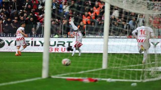 Trendyol Süper Lig: Samsunspor: 2 - Beşiktaş: 1 (Maç sonucu)