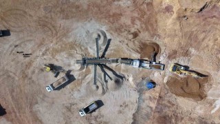 Tuncelide 120 kilometrelik sıcak asfalt hedefi için dev tesis kuruldu