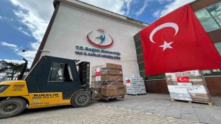 Türkiyeden İrana sağlık desteği: Vandan gönderilen yardım tırı sayısı 9 oldu