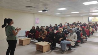 Üniversite öğrencileri AFAD ve Sağlıklı Hayat Merkezine teknik gezi