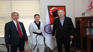 Üniversite öğrencisinin taekwondo başarısı