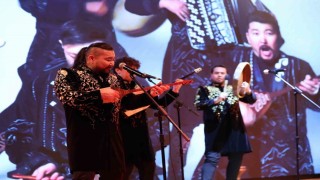 Ünlü Kazak müzik grubu Alatau Serileri, yeni albümünün lansmanını Bağcılarda yaptı