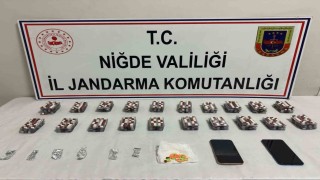 Uyuşturucu operasyonunda çok sayıda sentetik hap ele geçirildi