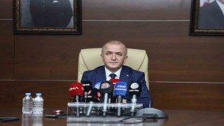 Vali Hatipoğlu: Randevusu olmayan ebeveynler okul bahçesine sokulmayacak
