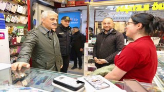 Vali Makas, esnafları gezdi vatandaşlar sohbet etti