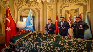 Vali Sözer, Ertuğrul Gazi Türbesinde dua etti