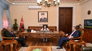 Valilik makamını temsili devralan Nazenin: Savaşların değil oyunların konuşulduğu bir gelecek için barış çağrımızı yineliyoruz