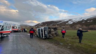 Vanda trafik kazası: 11 yaralı