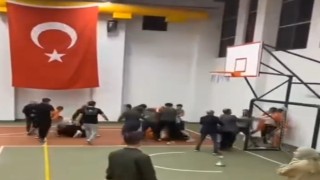 Voleybol turnuvasında 6 öğretmen darp edildi