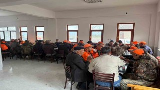 Yaban domuzlarına karşı sürek avı