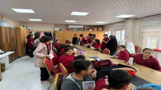 Yazar Cuma Karataş okurları ile buluştu