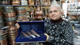 Yeni trend ürün bakır taraklara büyük ilgi