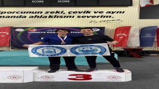 Yıldırımdan sporda tam isabet