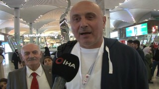Yılın ilk hacı adayları İstanbul Havalimanından kutsal topraklara uğurlandı