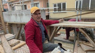 1 Mayısta meydanlar doldu, yevmiyeli işçiler ise çalıştı