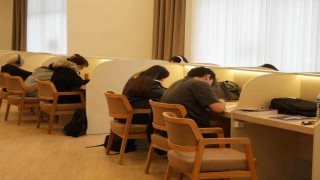 110 öğrenci aynı anda ders çalışıyor