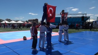 19 Mayısta bayrak heyecanı