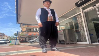30 metrekarelik atölyede 36 yıldır Alanya şalvarını dünyaya tanıtıyor
