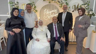 52 yıl sonra hayallerine kavuştular: Kaçarak evlenen çift düğün yaptı