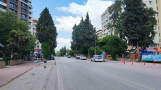 Adana bayramda sessizliğe büründü: Sokaklar boş kaldı