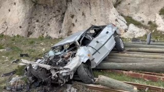 Adilcevazda otomobil uçuruma uçtu: 1 ölü