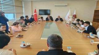Adıyaman Adliyesinde down sendromlu çocuklardan sevgi davası