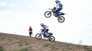 Afyonkarahisarda motokros şampiyonaları heyecanı