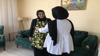 Ağrıda Maarifin Kalbinde Marifetli Gençlik etkinliklerinde Anneler Günü sürprizi