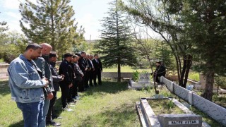 Ahmet Aytar Elazığda kabri başında anıldı
