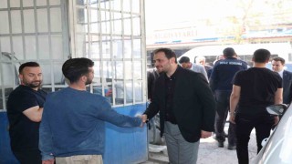 AK Parti  1 Mayısta işçileri unutmadı
