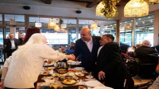 AK Parti Eskişehir İl Başkanı Albayrak, engelli bireyler ile buluştu