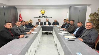 AK Parti İl Başkanlığında değerlendirme toplantısı gerçekleştirildi
