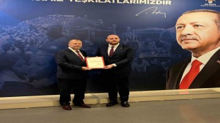 AK Parti ilçe başkanlığında görev değişimi