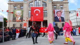 Aksarayda 19 Mayıs coşkuyla kutlandı