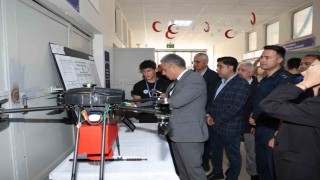 Aksu Uçak Bakım Lisesinde bilim fuarı açıldı