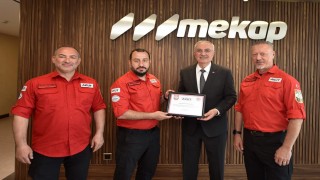 AKUTtan Mekapa teşekkür ziyareti