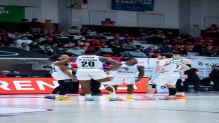 Aliağa Petkimspor ligde kaldı