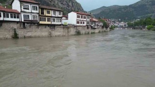 Amasyanın taşkın koruma kalkanı 2 bin yıllık surlar