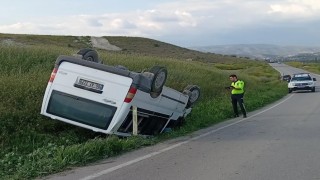 Ankarada kontrolden çıkan minibüs devrildi: 1 ölü