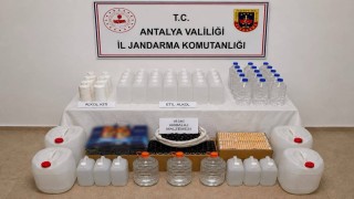 Antalyada 160 litre etil alkol ele geçirildi